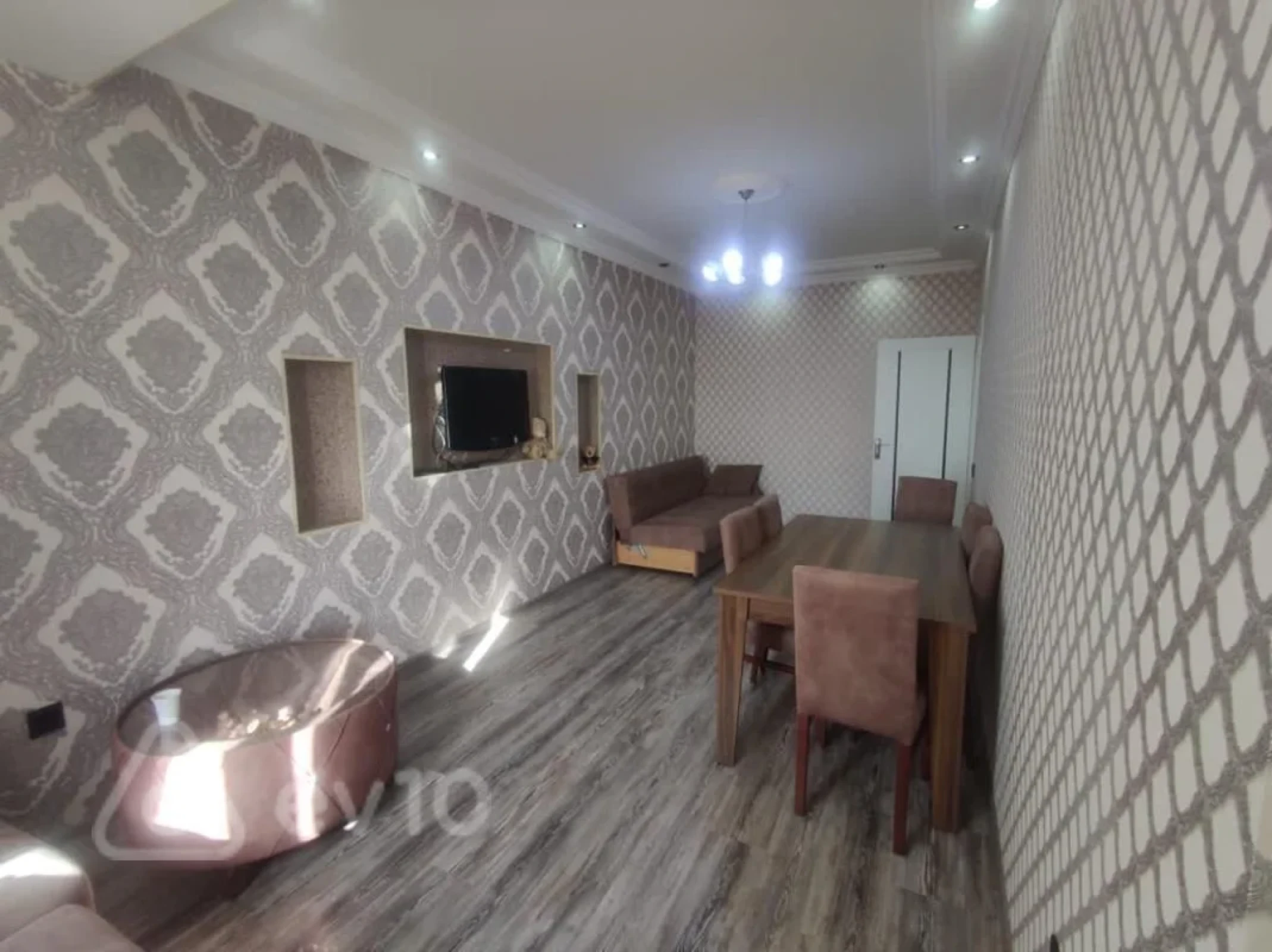 Kirayə verilir 2 otaqlı yeni tikili 62 m²