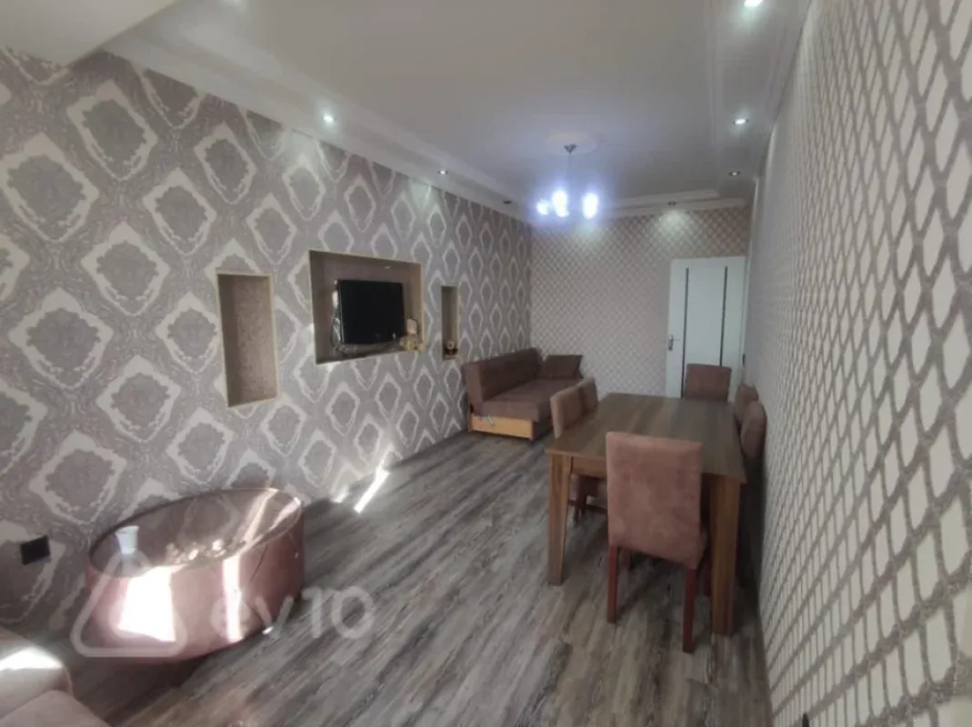 Kirayə verilir 2 otaqlı yeni tikili 62 m²