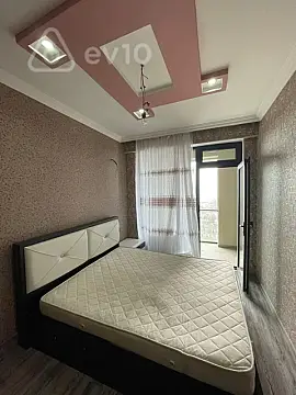 Kirayə verilir 2 otaqlı yeni tikili 62 m²