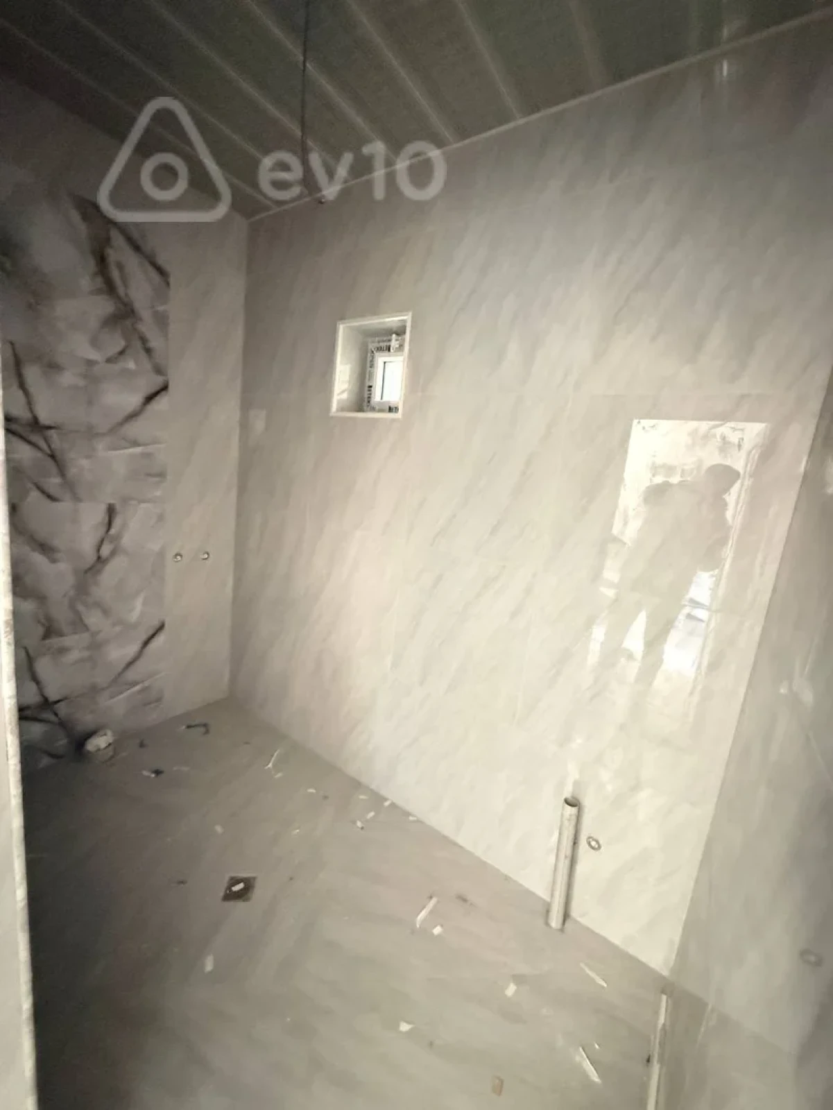 Satılır 4 otaqlı həyət evi 138 m²