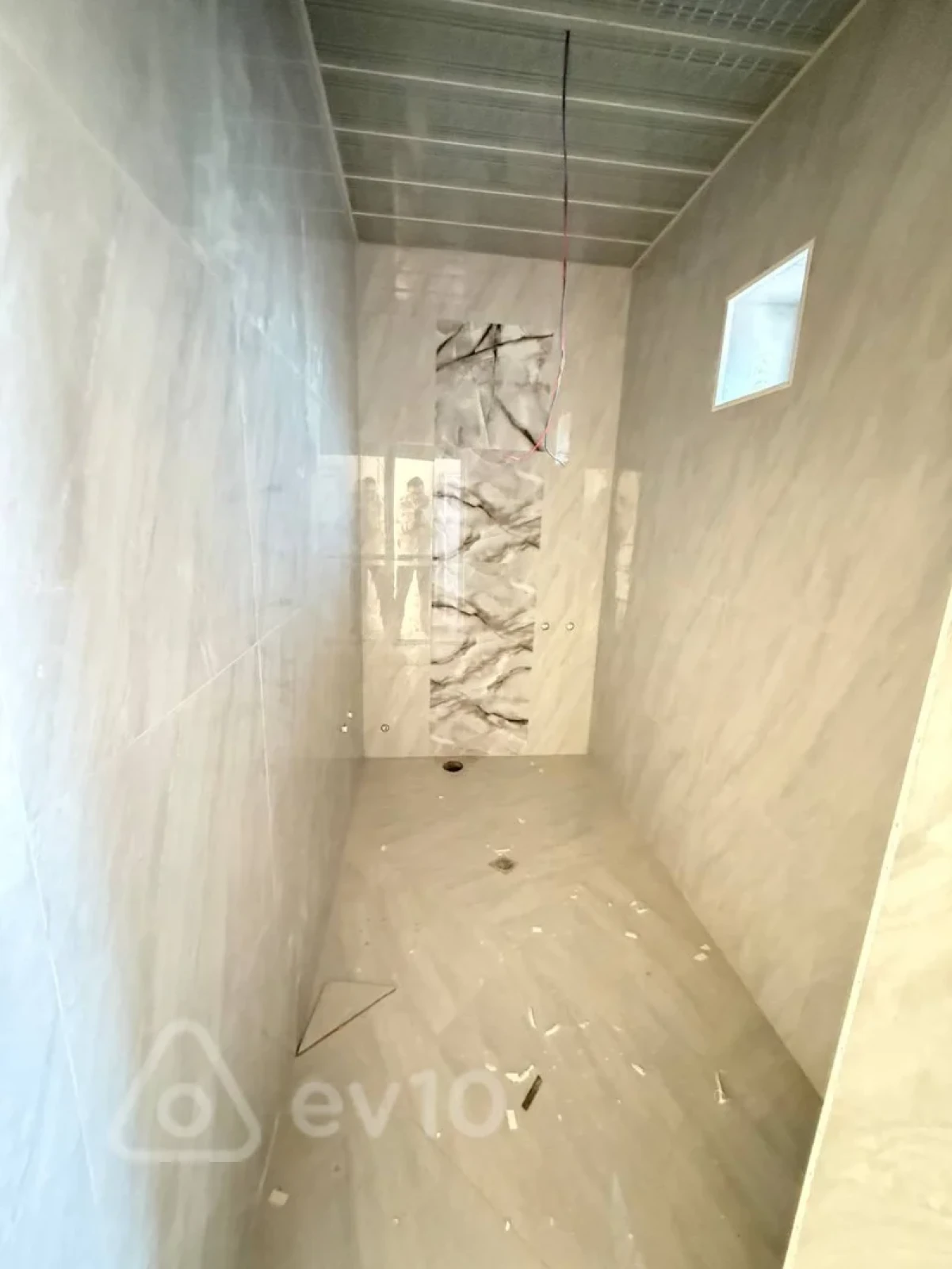 Satılır 4 otaqlı həyət evi 138 m²