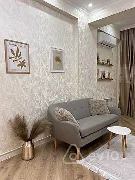 Kirayə verilir 2 otaqlı yeni tikili 54 m²