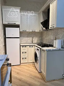 Kirayə verilir 2 otaqlı yeni tikili 54 m²