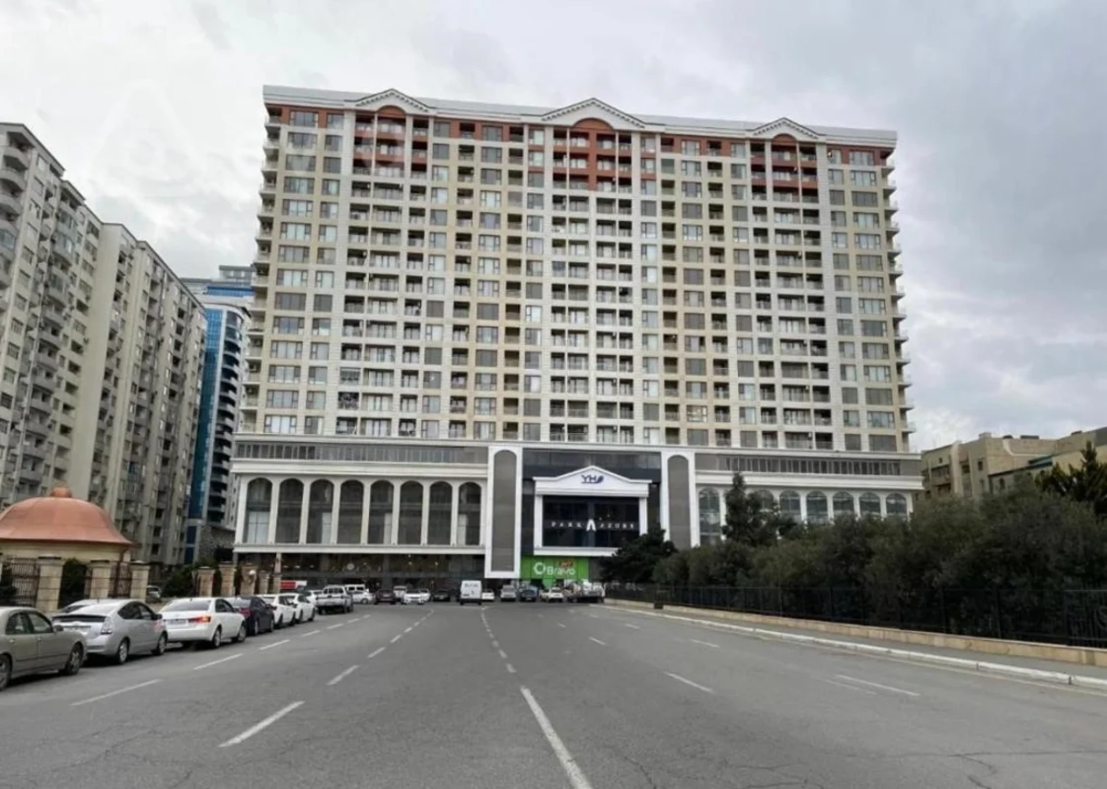 Kirayə verilir 2 otaqlı yeni tikili 78 m²