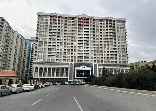 Kirayə verilir 2 otaqlı yeni tikili 78 m²