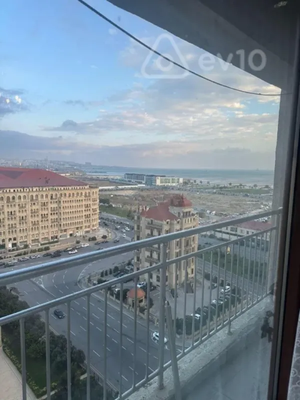 Kirayə verilir 2 otaqlı yeni tikili 78 m²