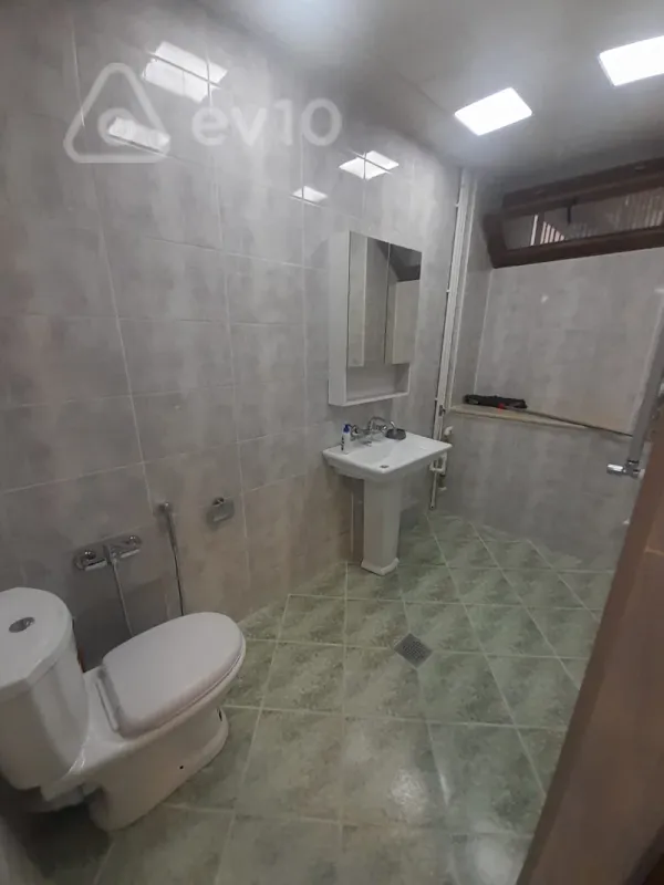 Kirayə verilir mənzil 100 m²