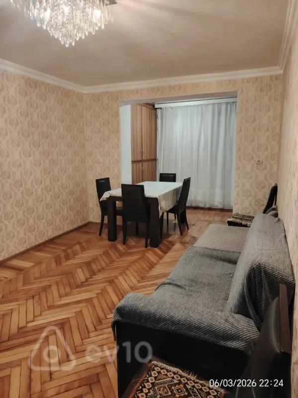 Kirayə verilir 3 otaqlı köhnə tikili 75 m²