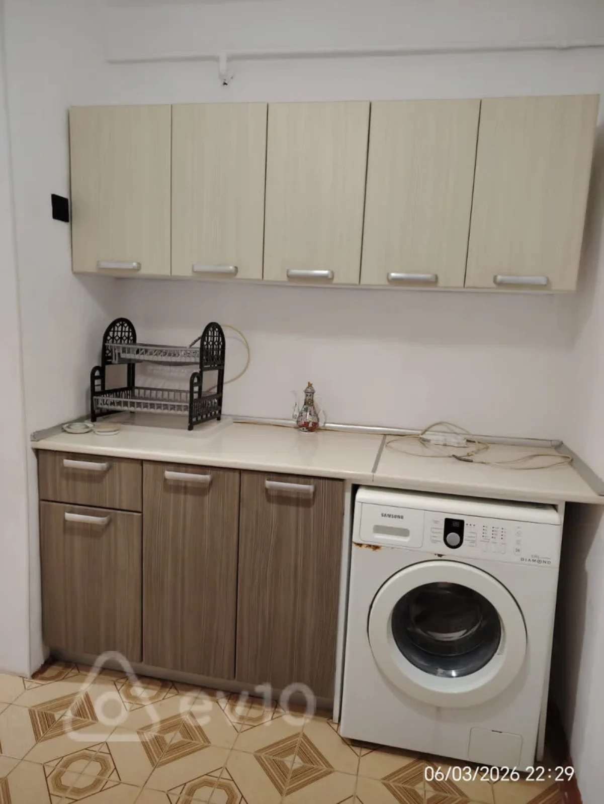 Kirayə verilir 3 otaqlı köhnə tikili 75 m²
