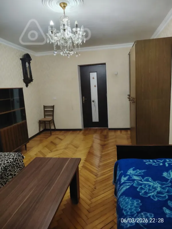 Kirayə verilir 3 otaqlı köhnə tikili 75 m²