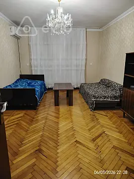 Kirayə verilir 3 otaqlı köhnə tikili 75 m²