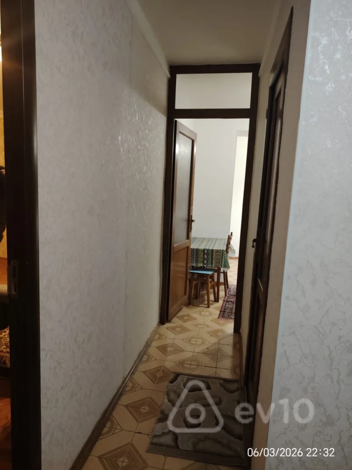 Kirayə verilir 3 otaqlı köhnə tikili 75 m²