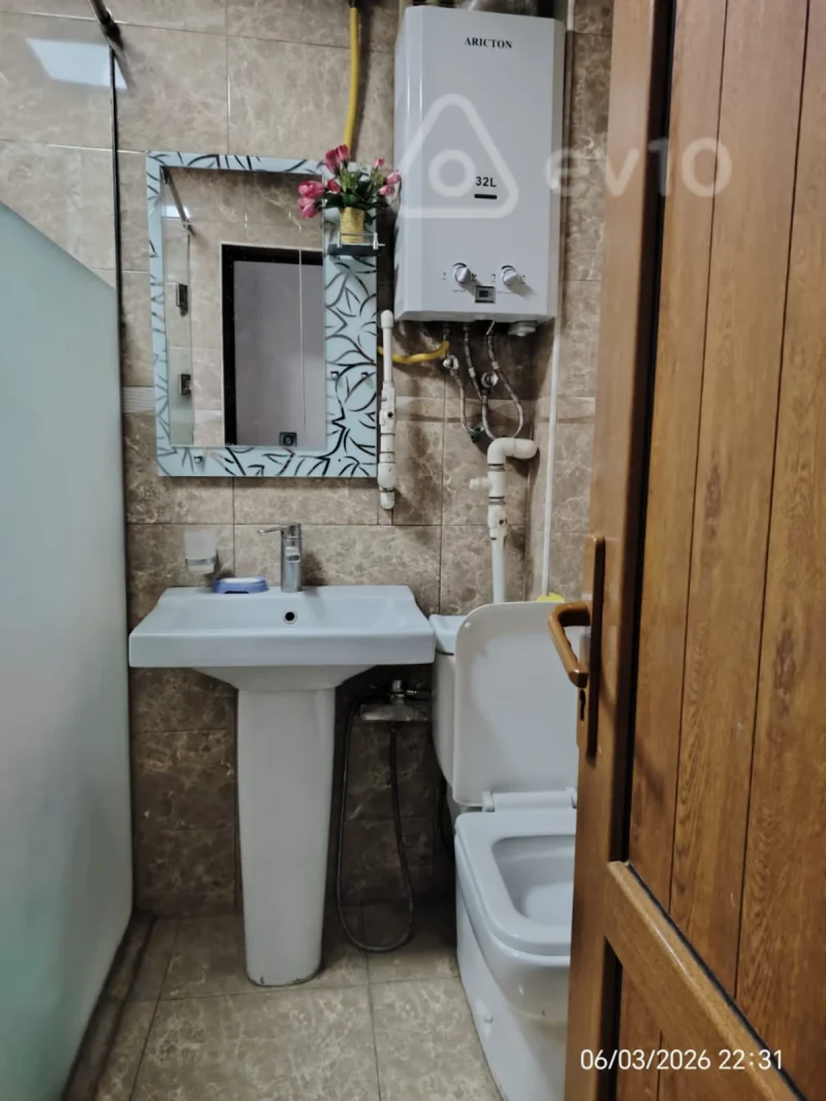 Kirayə verilir 3 otaqlı köhnə tikili 75 m²