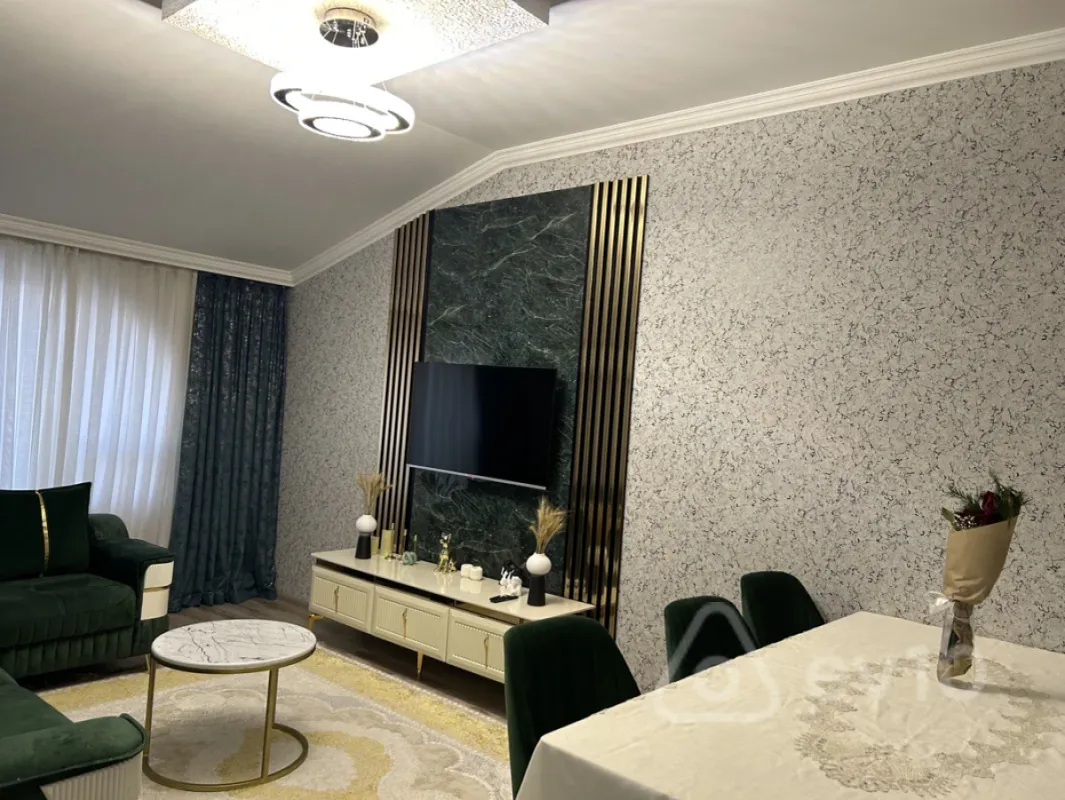 Satılır 2 otaqlı yeni tikili 98 m²