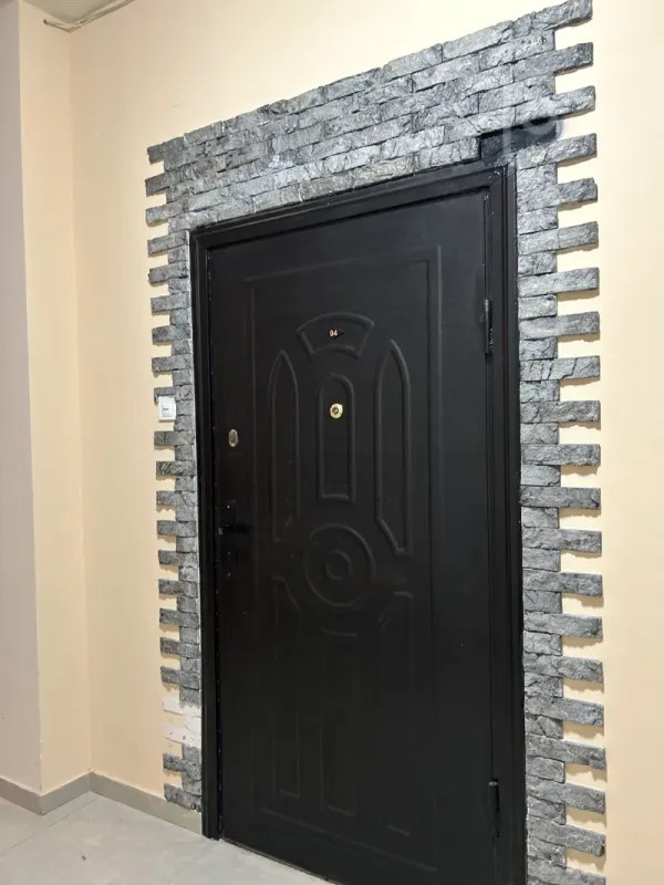 Satılır 2 otaqlı yeni tikili 98 m²