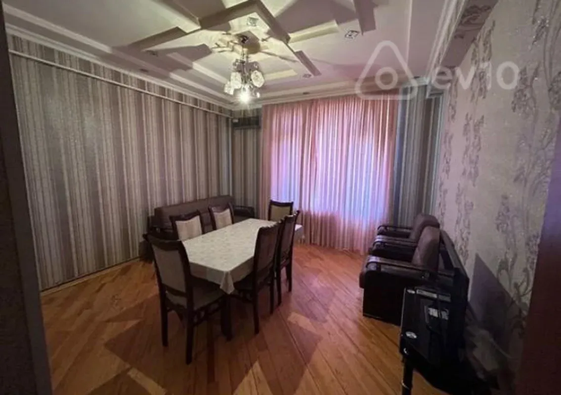 Kirayə verilir 2 otaqlı yeni tikili 63 m²