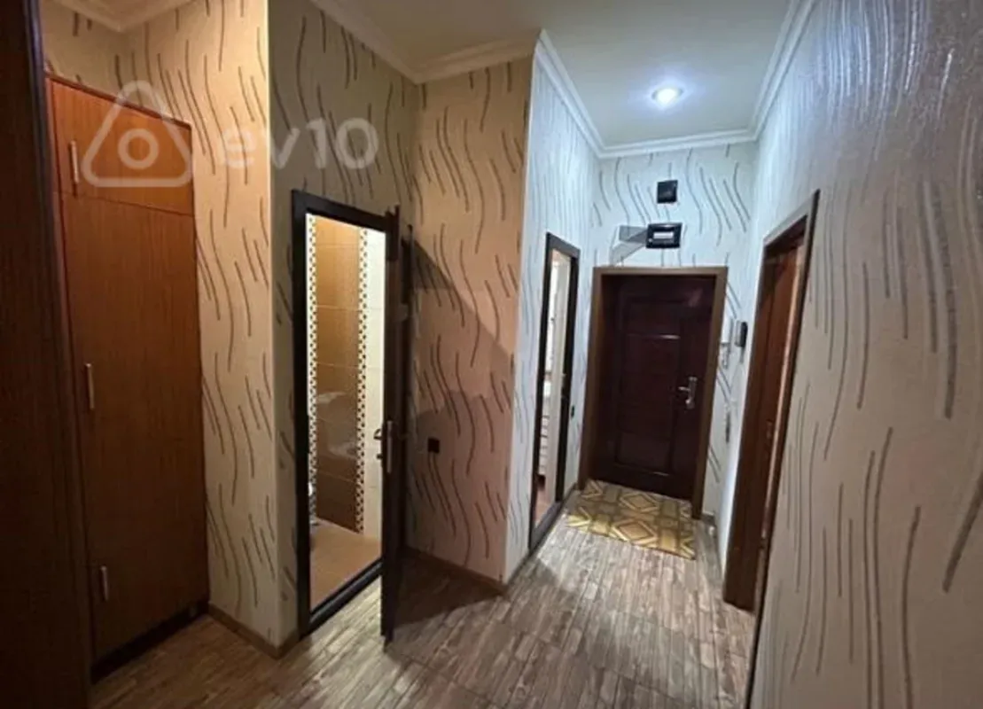 Kirayə verilir 2 otaqlı yeni tikili 63 m²