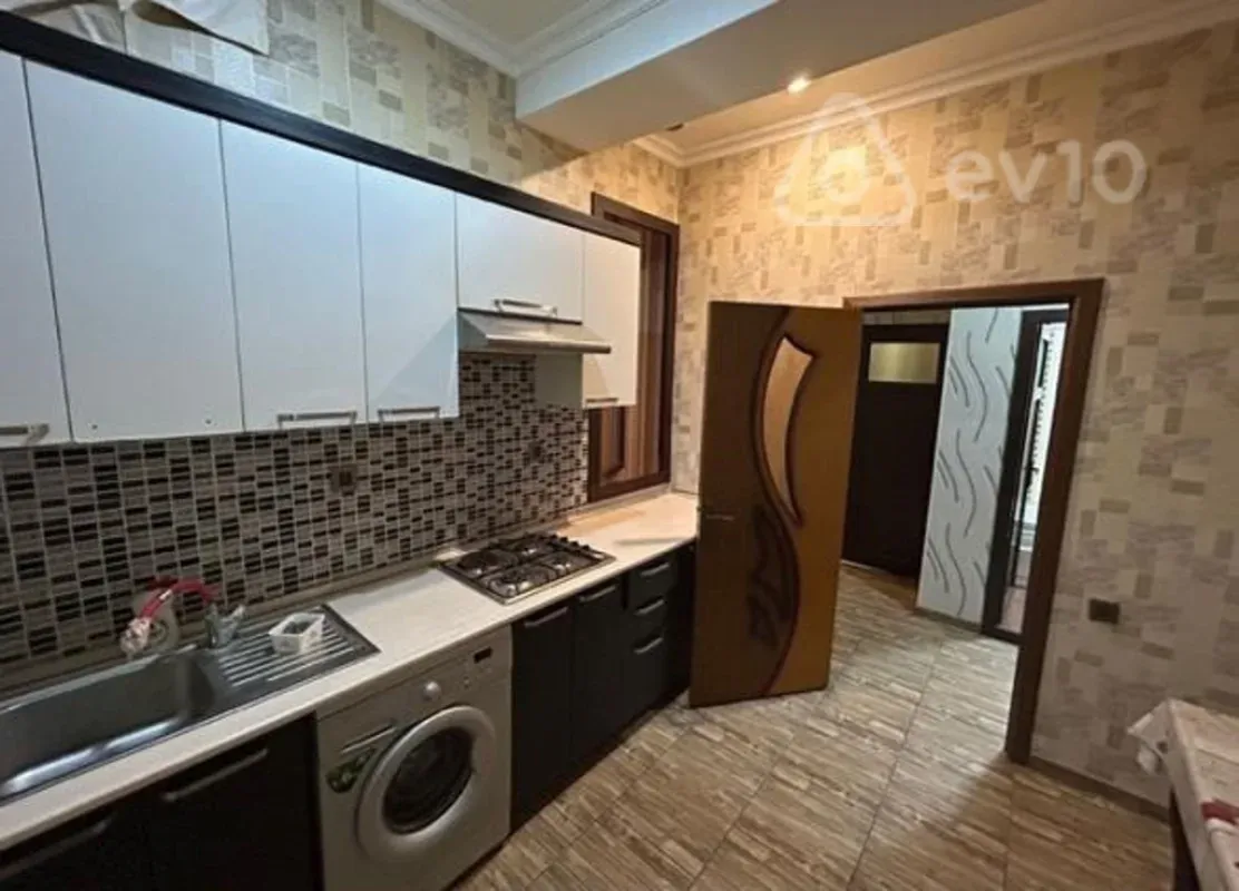 Kirayə verilir 2 otaqlı yeni tikili 63 m²
