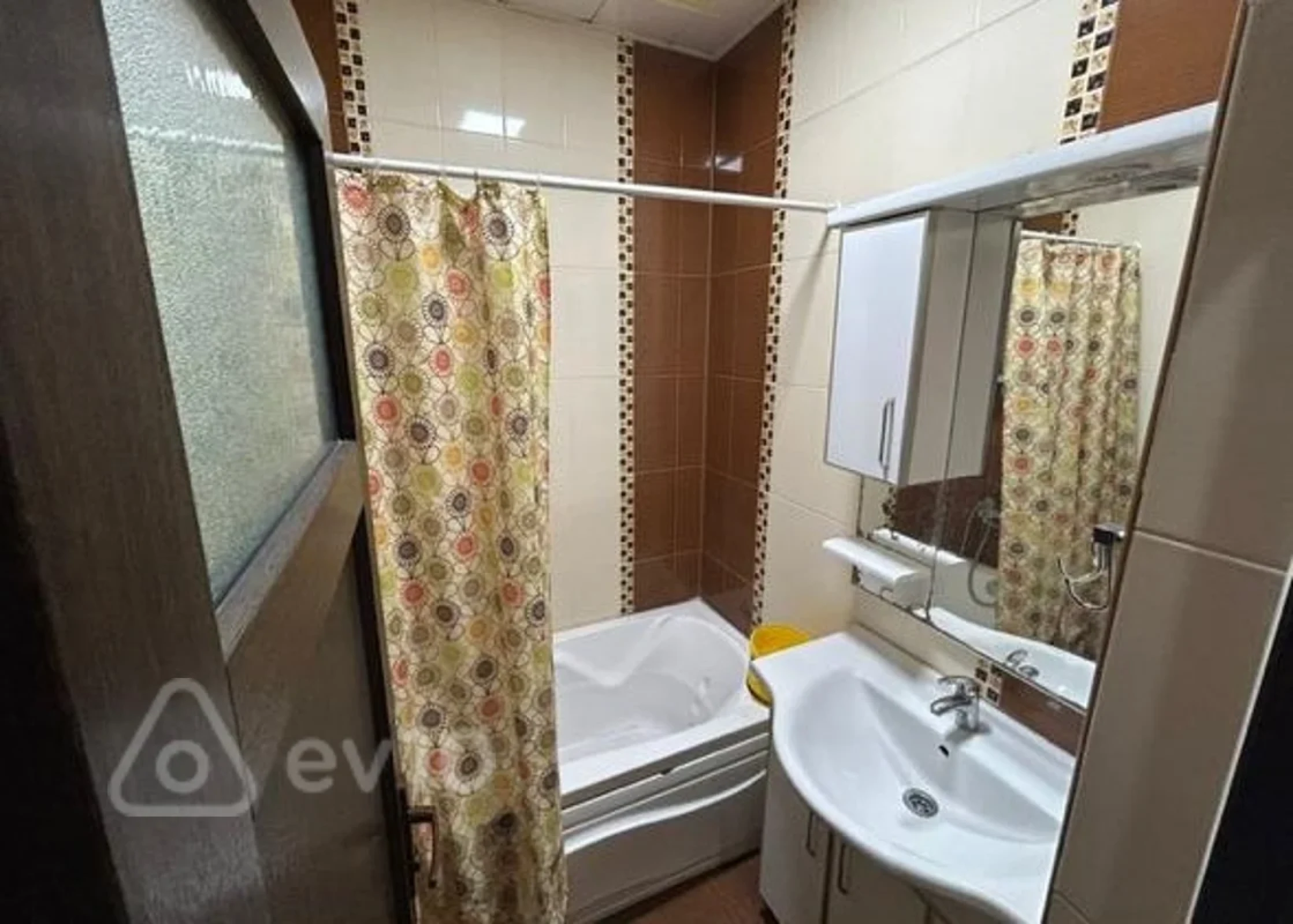 Kirayə verilir 2 otaqlı yeni tikili 63 m²