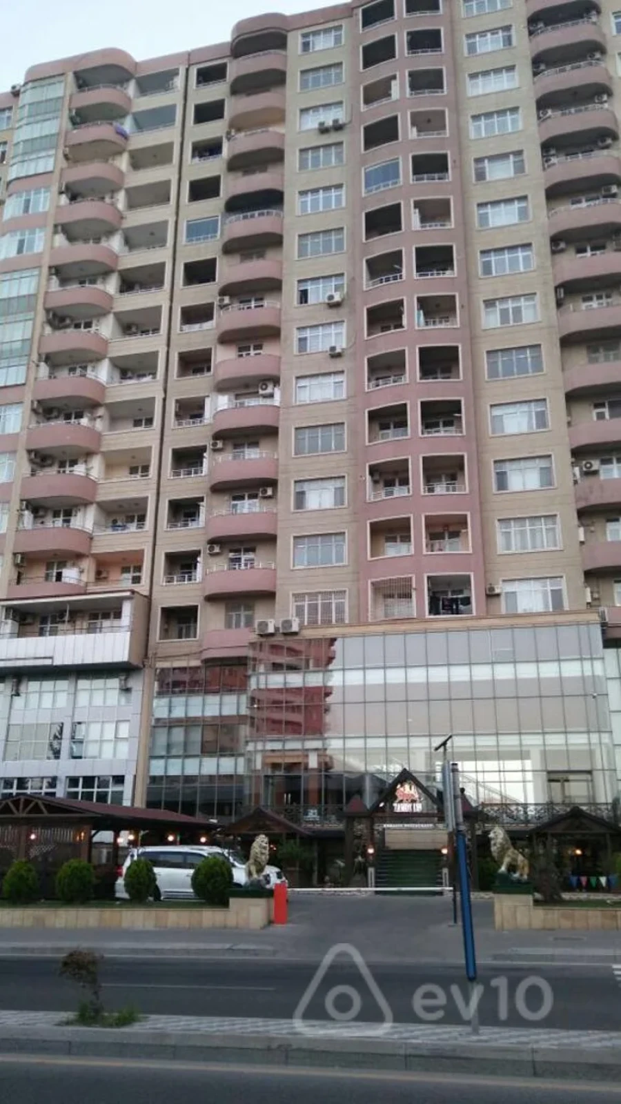 Kirayə verilir 2 otaqlı yeni tikili 55 m²