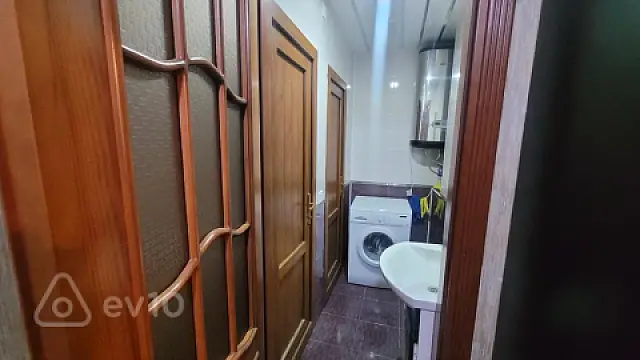 Kirayə verilir 2 otaqlı yeni tikili 55 m²