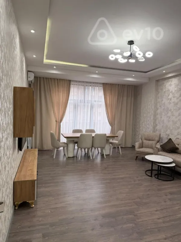 Kirayə verilir 2 otaqlı yeni tikili 91 m²