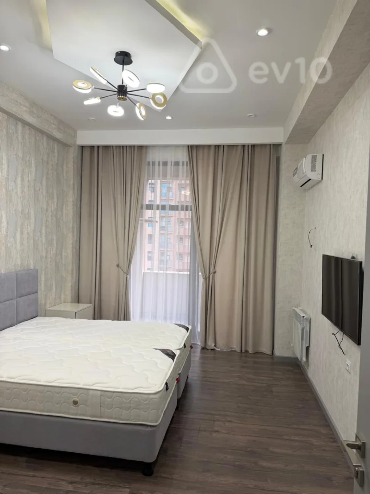 Kirayə verilir 2 otaqlı yeni tikili 91 m²
