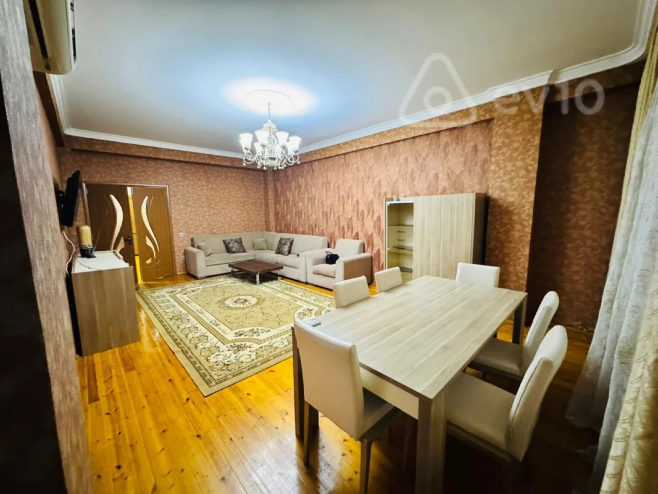 Kirayə verilir 3 otaqlı yeni tikili 130 m²