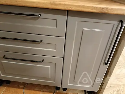 Kirayə verilir 2 otaqlı yeni tikili 96 m²