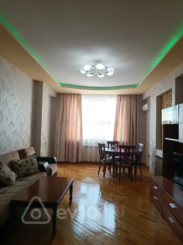 Kirayə verilir 2 otaqlı yeni tikili 96 m²
