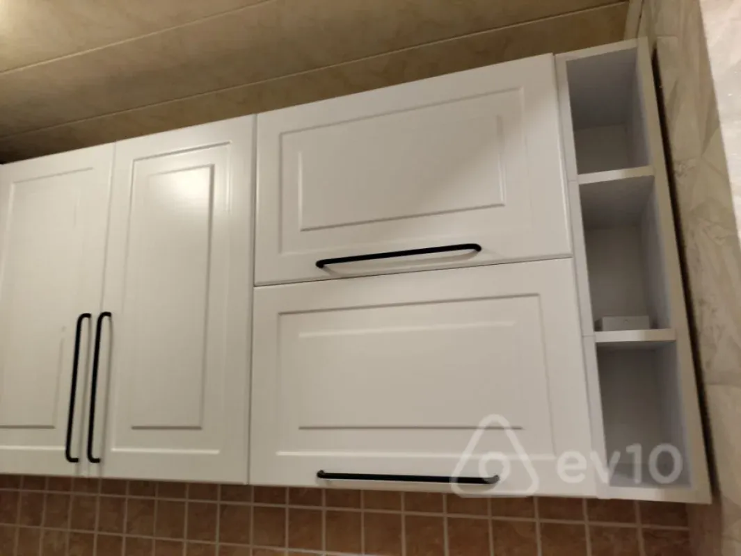 Kirayə verilir 2 otaqlı yeni tikili 96 m²