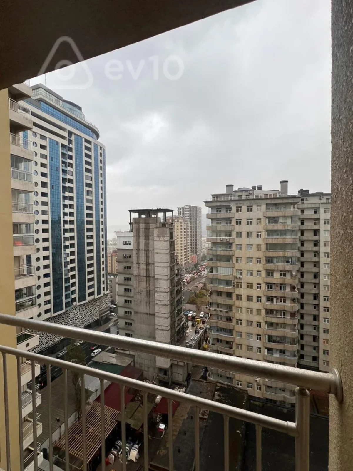 Kirayə verilir 2 otaqlı yeni tikili 87 m²
