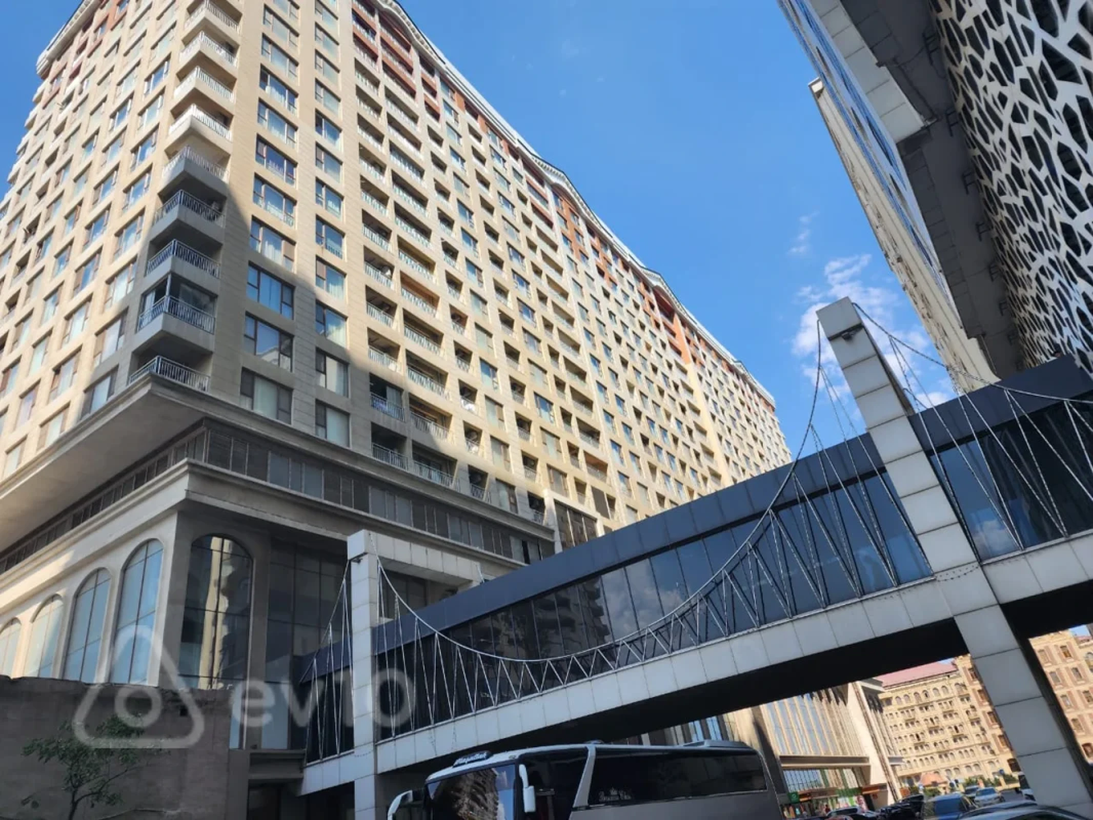 Kirayə verilir 2 otaqlı yeni tikili 87 m²