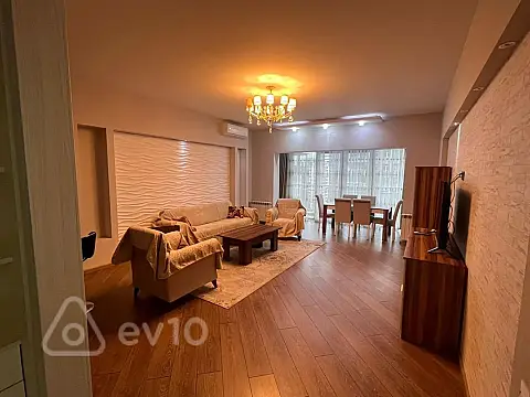 Kirayə verilir 2 otaqlı yeni tikili 87 m²