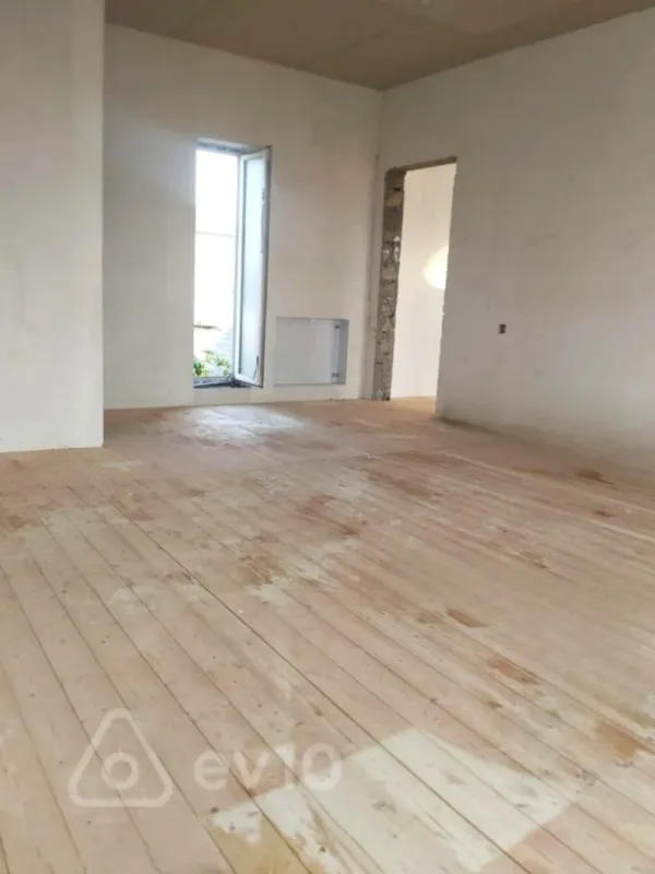 Satılır 5 otaqlı həyət evi 140 m²