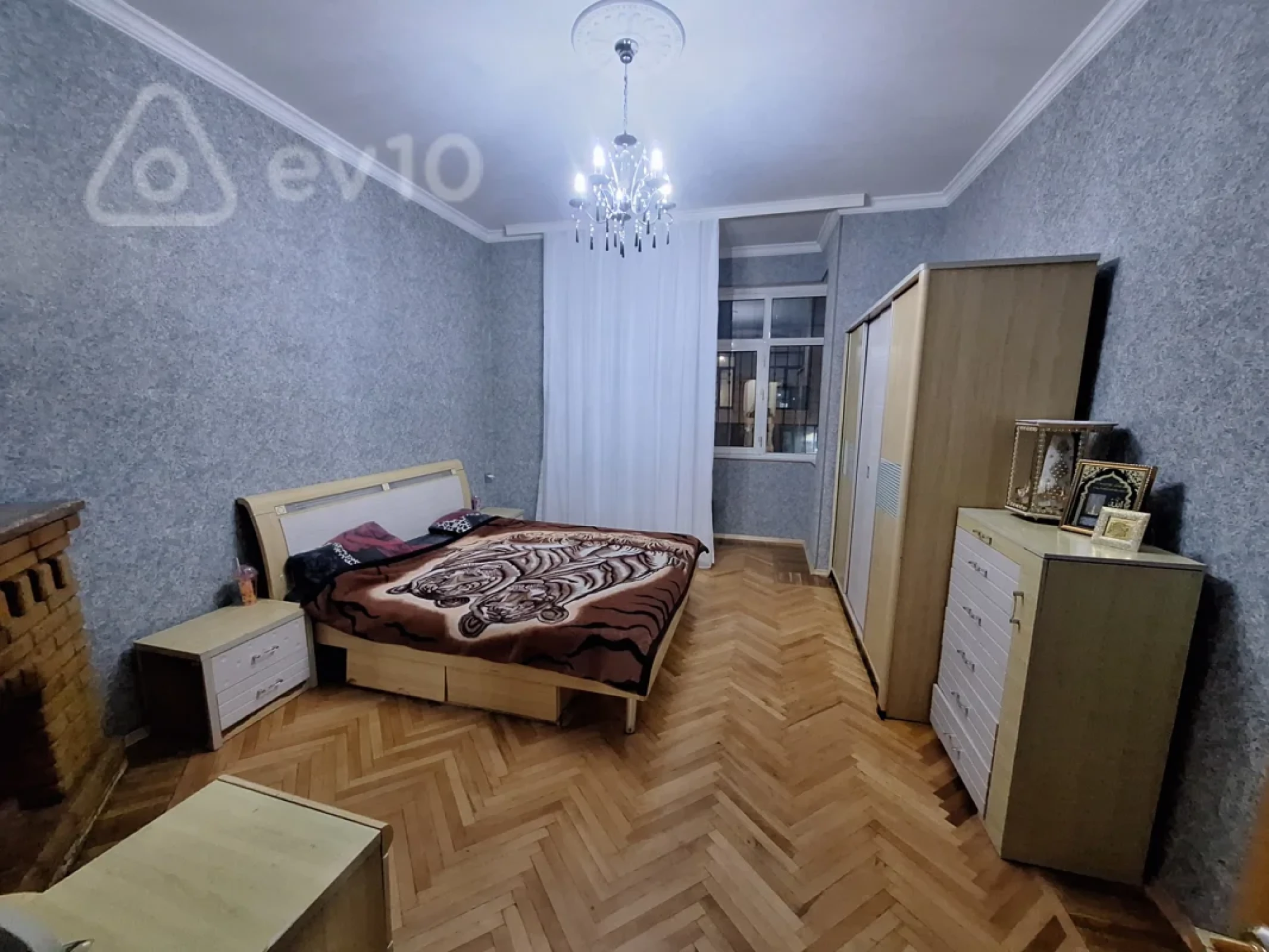 Kirayə verilir 3 otaqlı köhnə tikili 80 m²