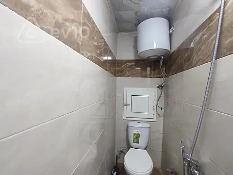 Kirayə verilir 2 otaqlı köhnə tikili 35 m²