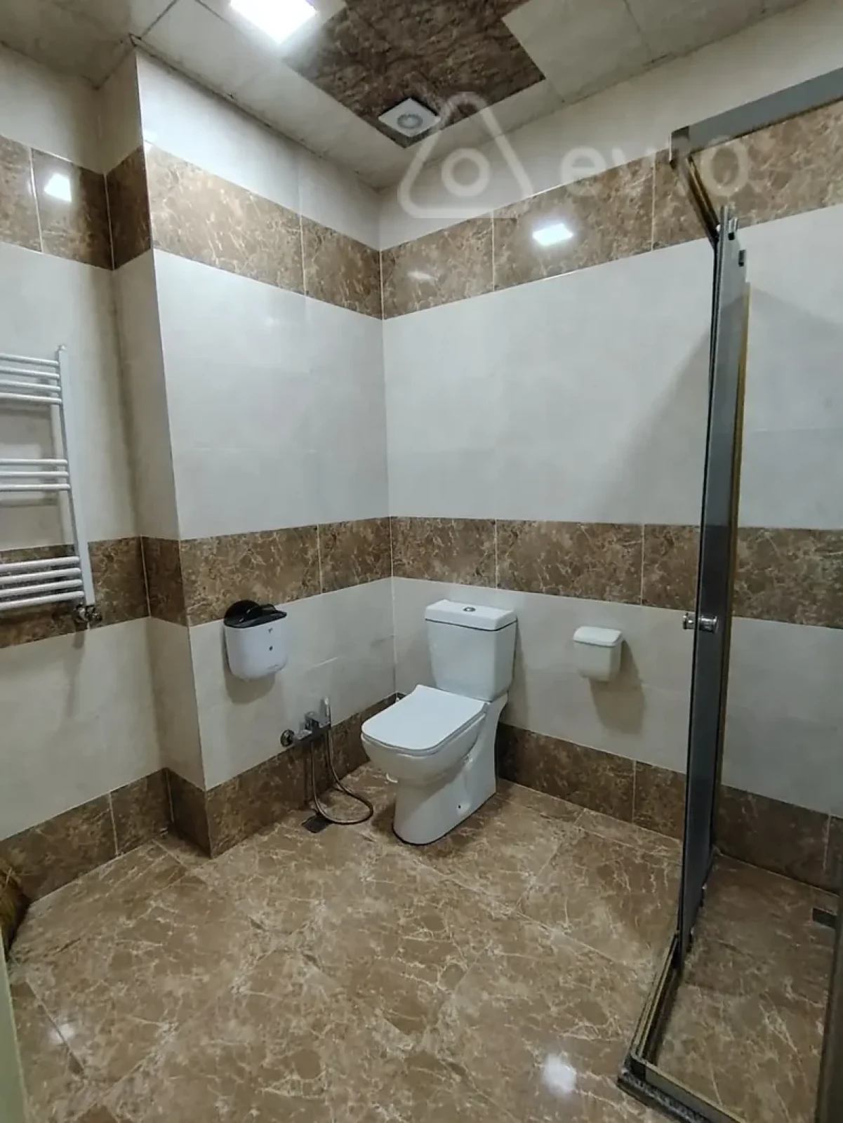 Kirayə verilir 2 otaqlı yeni tikili 54 m²