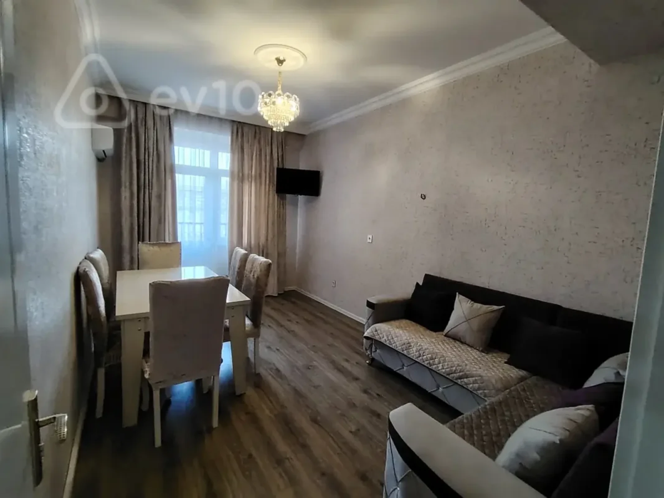 Kirayə verilir 2 otaqlı yeni tikili 54 m²