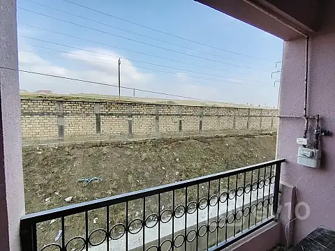 Kirayə verilir 2 otaqlı yeni tikili 54 m²