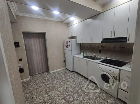 Kirayə verilir 2 otaqlı yeni tikili 60 m²