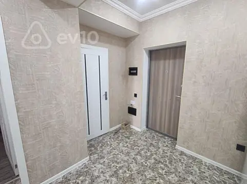 Kirayə verilir 2 otaqlı yeni tikili 60 m²