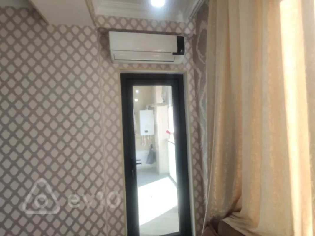 Kirayə verilir 2 otaqlı yeni tikili 60 m²