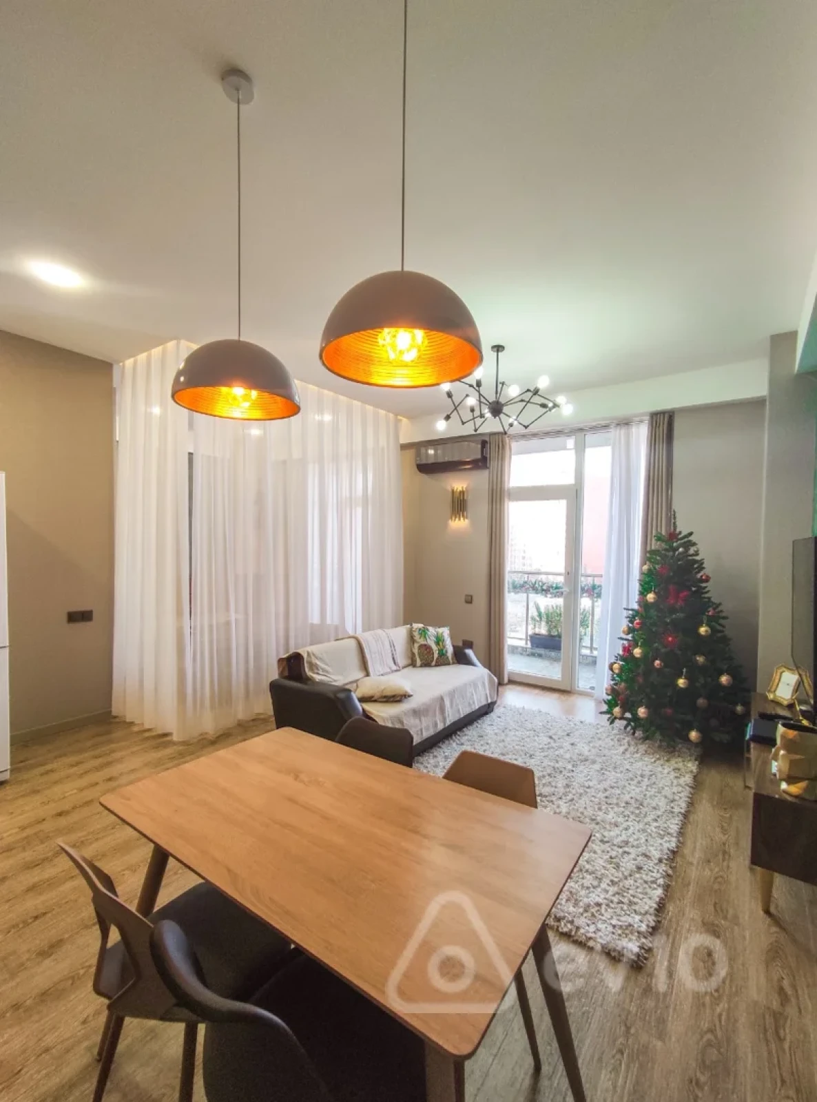 Kirayə verilir 2 otaqlı yeni tikili 50 m²