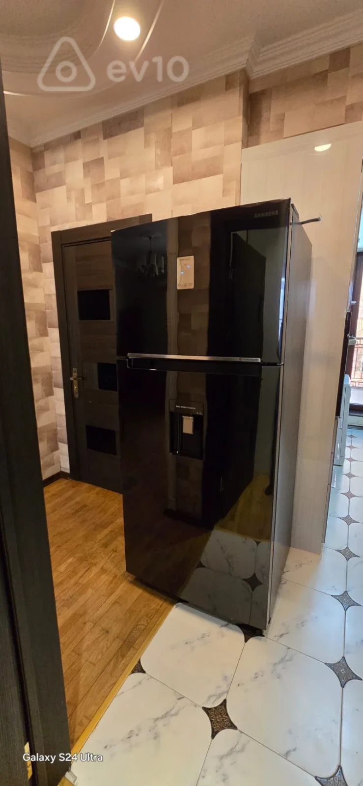 Kirayə verilir 3 otaqlı köhnə tikili 80 m²