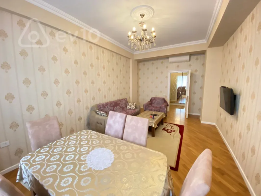 Kirayə verilir 2 otaqlı yeni tikili 95 m²