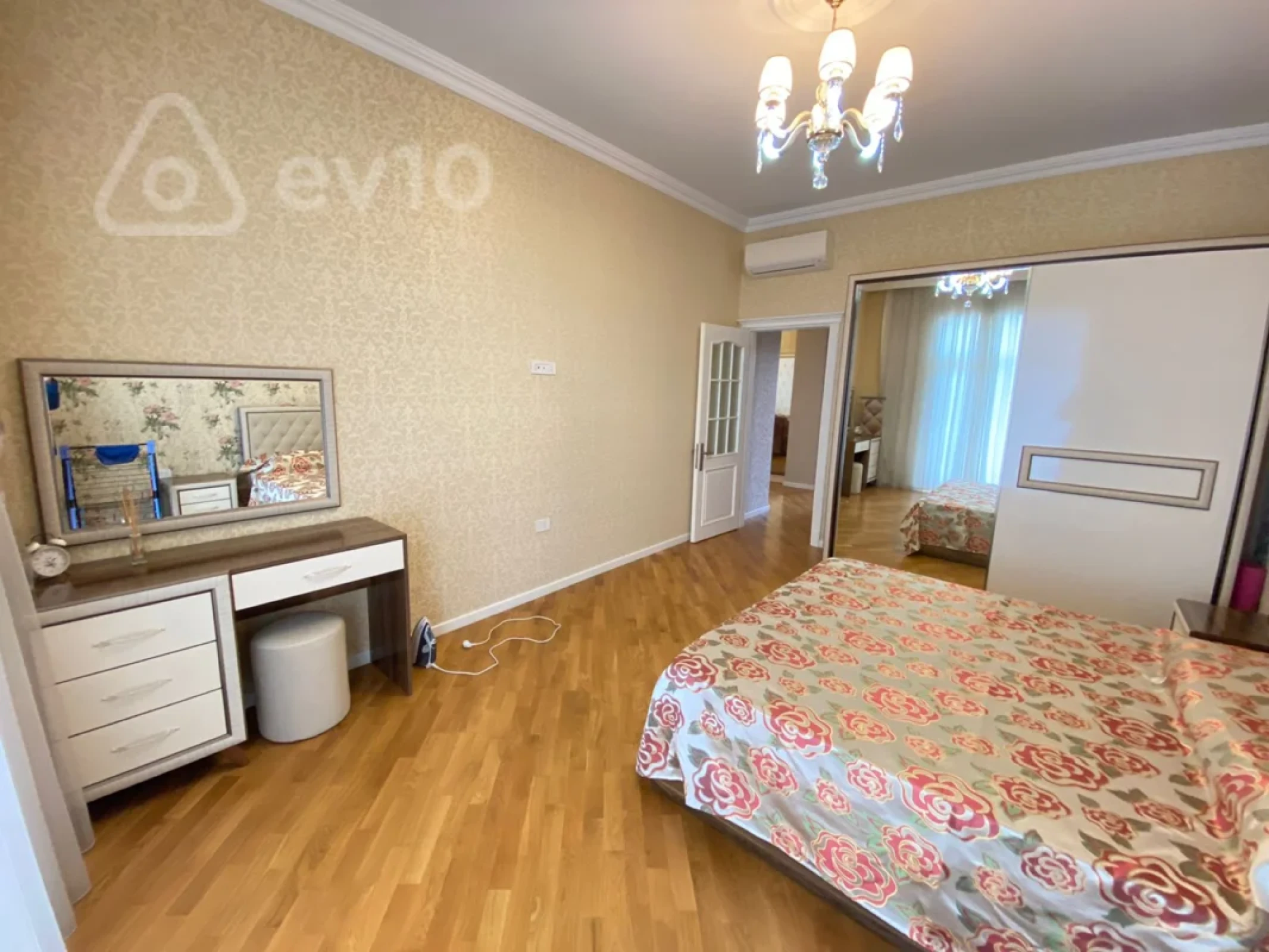 Kirayə verilir 2 otaqlı yeni tikili 95 m²