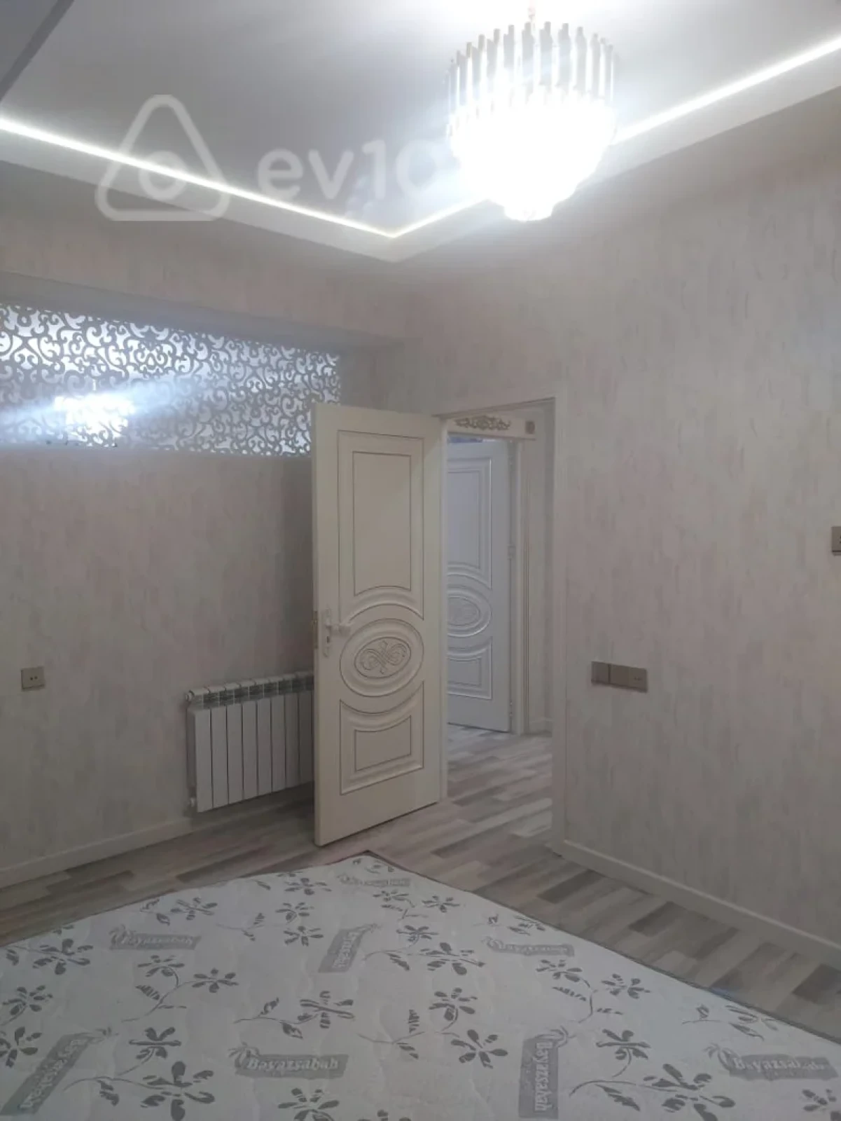 Kirayə verilir 2 otaqlı yeni tikili 90 m²
