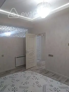 Kirayə verilir 2 otaqlı yeni tikili 90 m²