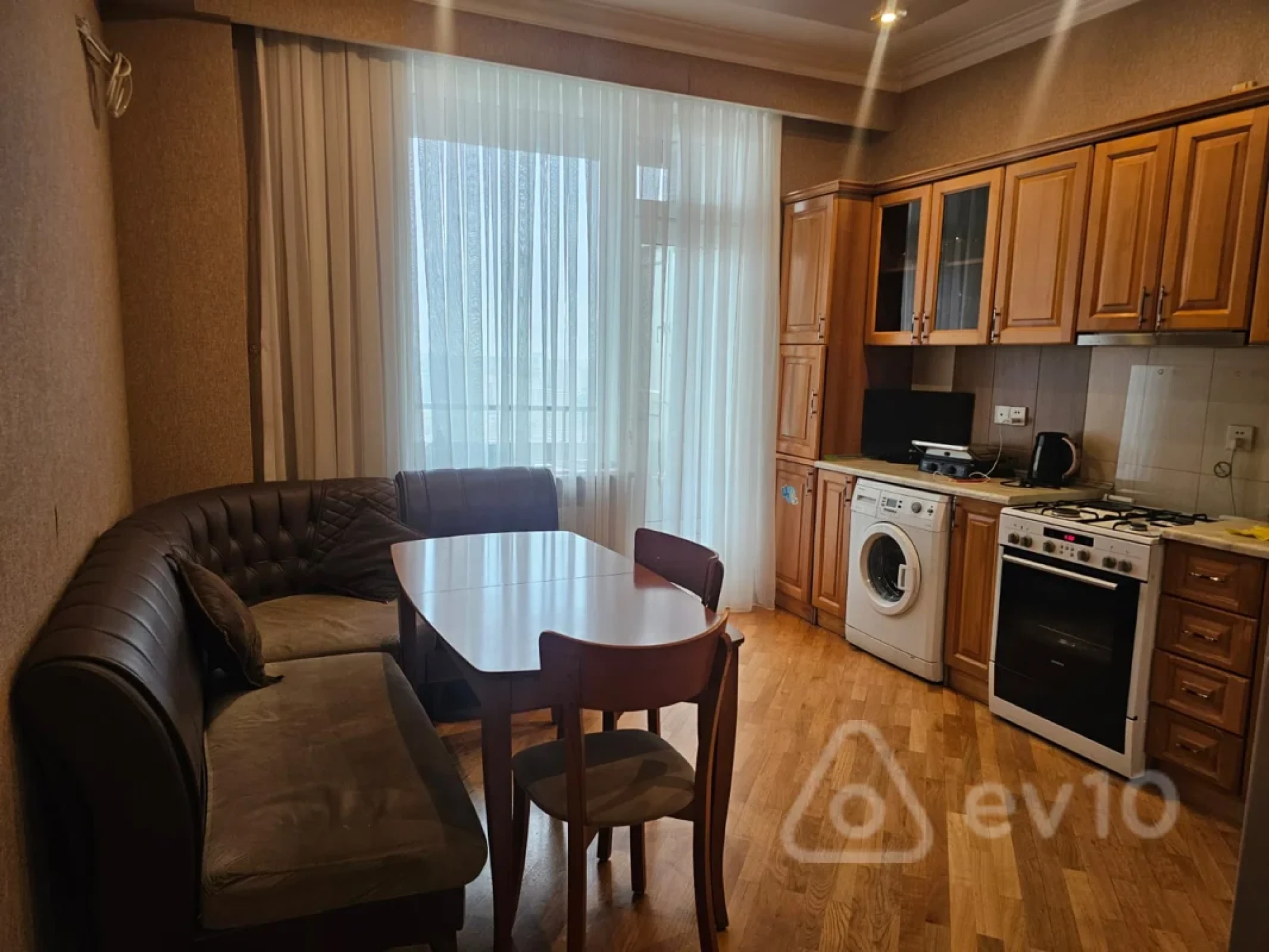 Satılır 3 otaqlı yeni tikili 168 m²
